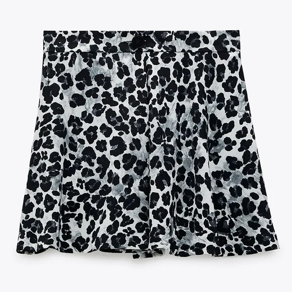 NET Zara cheetah leopard print satin skort/shorts in blue - Picture 2 of 12